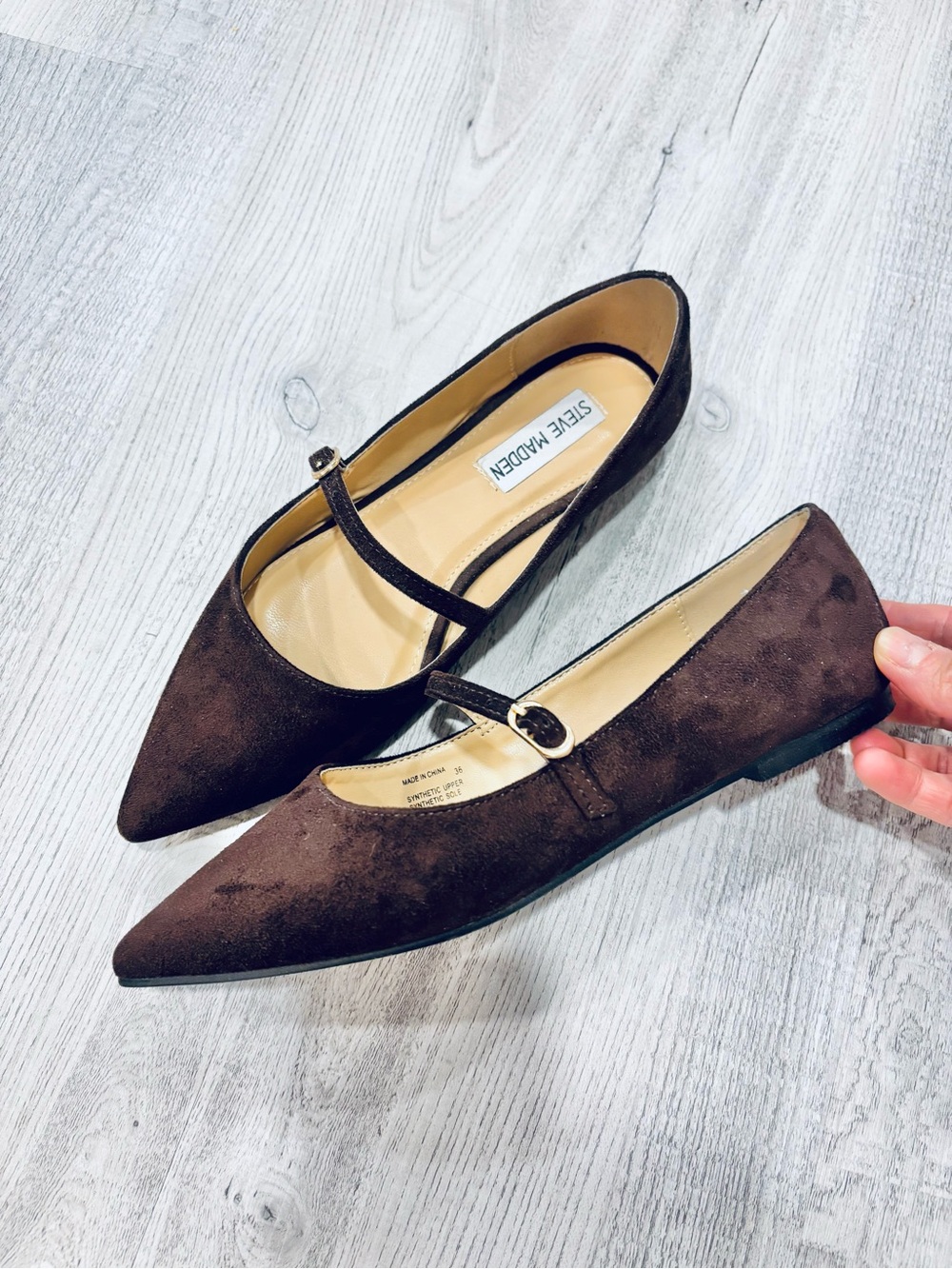 Steve Madden Brown Pointed Toe Mary Jane Flats Size 6